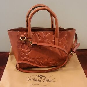 Like New Patricia Nash Coral Embossed Leather Purse